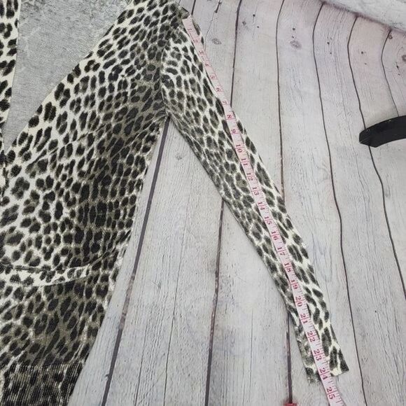 Twelfth Street By Cynthia Vincent Leopard Cardigan - Picture 15 of 15